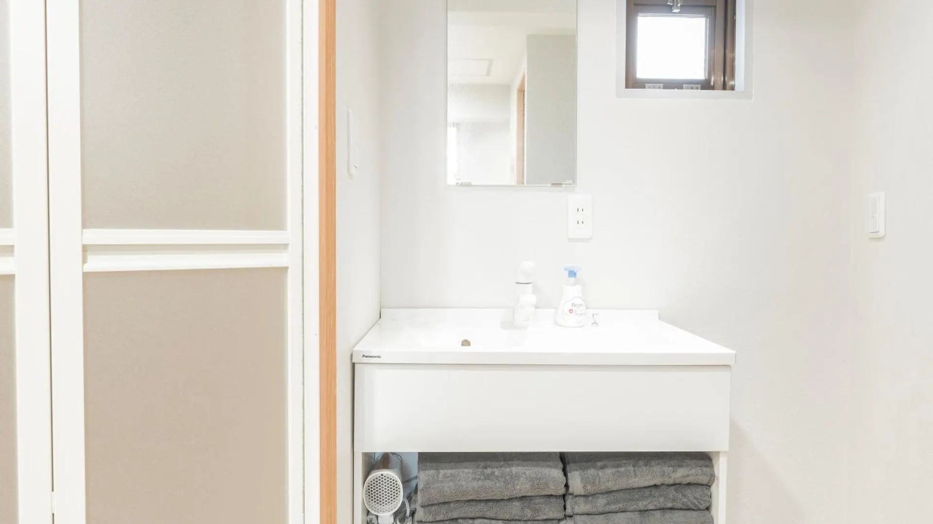 Central Higashinakano Guesthouse For 2 Steps From Subway Zyow Tokyo Japan