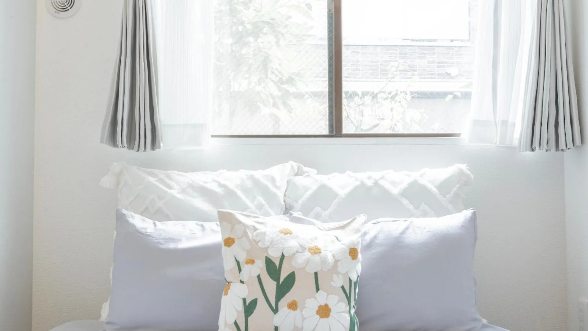 Central Higashinakano Guesthouse For 2 Steps From Subway Zyow Tokyo